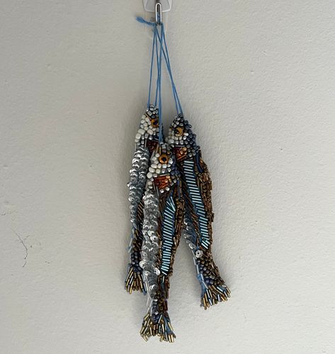 Bead Embroidery Ornament, Beaded Embroidery Ornaments, Beaded Embroidery Inspiration, Sardine Ornament, Beaded Embroidery Ideas, Sardine Embroidery, Bug Ornaments, Beaded Embroidery On Fabric, Beaded Decorations