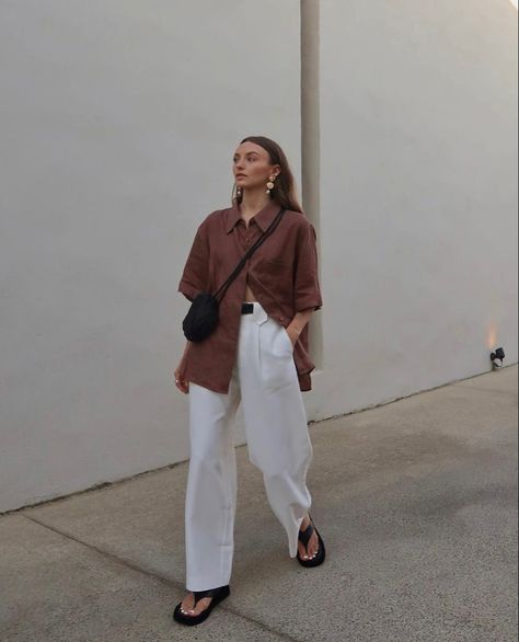 How To Style Oversized Long Sleeve Shirt, Cord Shirt Outfit, Minimal Casual Outfit, Chloe Hayward, Reputation Era, English Font, Pastel Gradient, Alpha Xi Delta, Old English Font