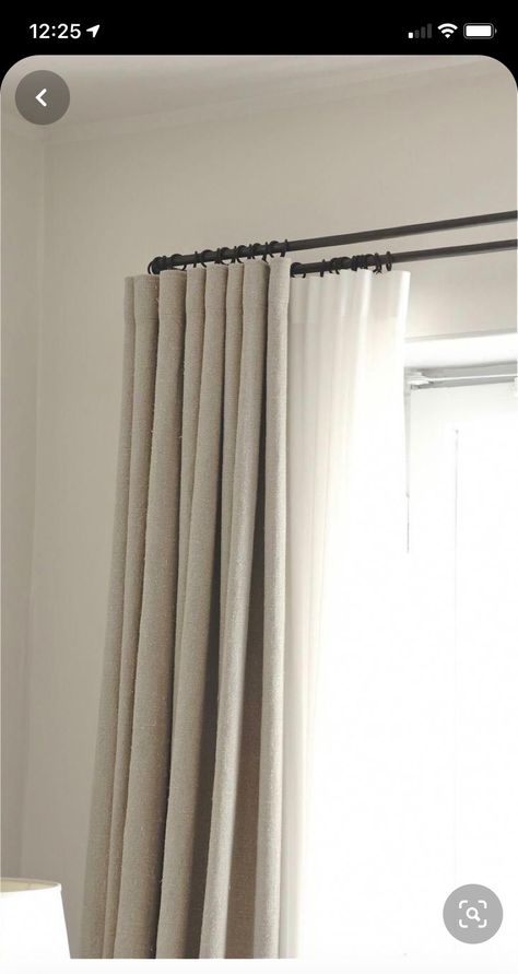 Double Drapes Curtains, Two Layer Curtains Living Rooms, Double Layer Curtains Bedroom, Double Layered Curtains, Curtains With Sheers Underneath, Double Layer Curtains Living Room, Cortina Black Out, Black Out Curtains Living Room, Cortinas Black Out