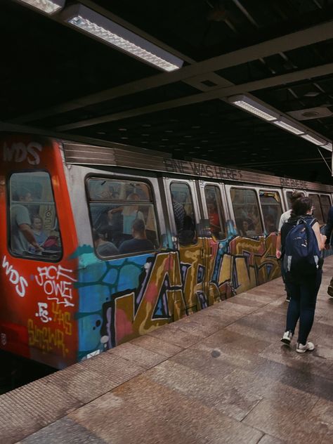 an old subway with colourful graffiti on it The Basketball Diaries Aesthetic, Subway Graffiti Art, Vampire City, Subway Graffiti, The Basketball Diaries, Streetwear Graffiti, Train Graffiti, Art Journal Inspo, Graffiti Wallpaper Iphone