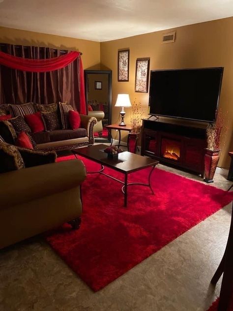 Black And Red Living Room Ideas Decor, Red And Tan Living Room Ideas, Red Black And Brown Living Room, Living Room Red Decor, Red And Brown Living Room Decor, Red Themed Living Room, Red And Black Living Room Decor, Red And Black Living Room Ideas, Living Room With Red Accents