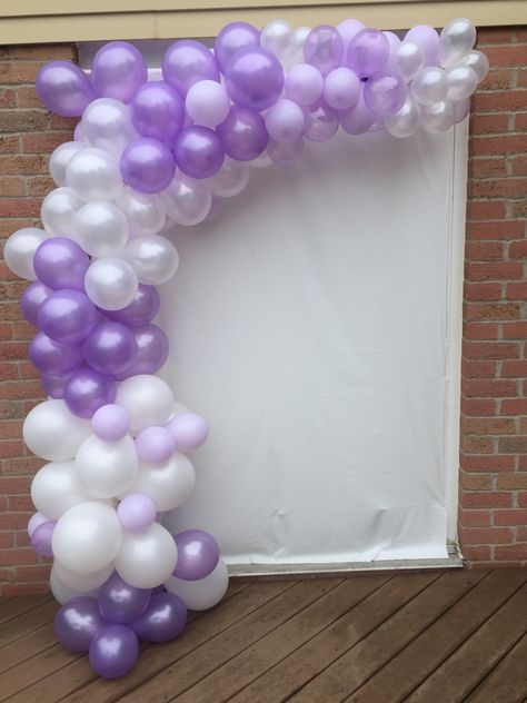 Lavender And White Balloon Arch, Light Purple Balloon Arch, Purple And White Balloon Arch, Purple Grad Party, Purple Balloon Arch, Teachers Day Decoration, Moms Weekend, 40th Anniversary Party, 77th Birthday