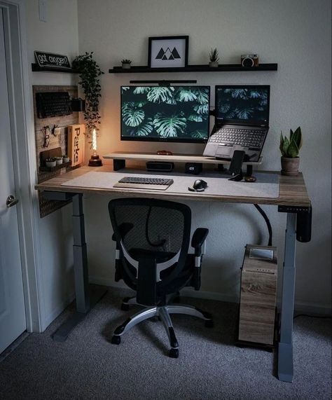 Office Inspiration Workspaces, Minimal Desk Setup, Setup Inspiration, Minimal Desk, Gaming Desk Setup, Computer Desk Setup, Home Studio Setup, Bedroom Setup, Gaming Room Setup