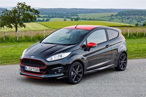 2014 Ford Fiesta Zetec S Ford Fiesta Modified, Ford Motorsport, Tela Iphone, Ford Fiesta Zetec, Car Things, Ford Fiesta St, Car Camper, Ford Ka, Ford Ecosport