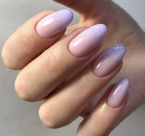 Ombre Shellac Nails, Purple Simple Nails, Lavender Ombre Nails, Lilac Nails Design, Light Purple Nails, Ombre Gel Nails, Purple Ombre Nails, Unghie Sfumate, Hard Gel Nails