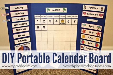 DIY Portable Calendar Board with link to free printables. Kindergarten Calendar, Preschool Calendar, Homeschool Calendar, Calendar Board, Classroom Calendar, Calendar Time, Free Calendar, Printable Calendar Template, School Room