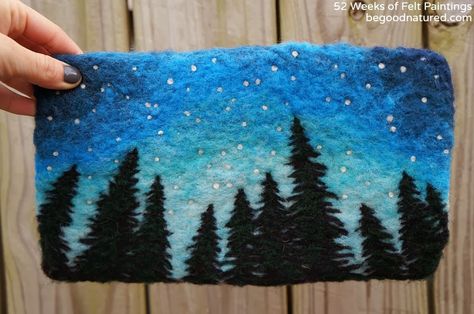 Felt Painting, Tovad Ull, Felt Wall Hanging, Needle Felting Diy, Wool Felt Projects, Needle Felted Christmas, Felted Wool Crafts, Craft Books, Wool Needle Felting