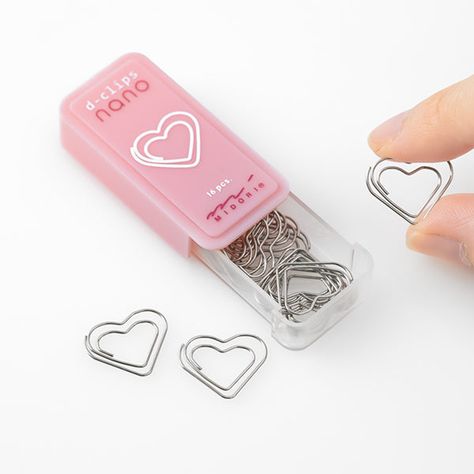 Midori D-Clips Nano Clips - Heart - Box of 16 Shredded Tissue Paper, Cute Stationary School Supplies, School Homework, Study Stationery, School Materials, Stationary School, Cute Stationary, Heart Box, Cute School Supplies