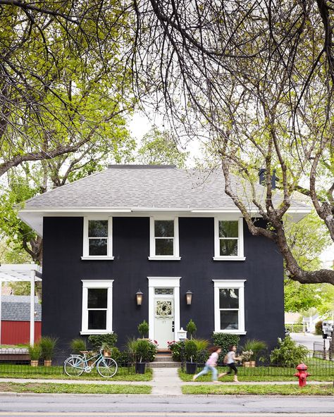 Home of the Month: Andy + Candis of Old Home Love Stucco Paint, Living Space Ideas, Black Houses, Home Renovation Ideas, Dark House, Exterior Paint Color, Rose Hill, Exterior Ideas, Space Ideas