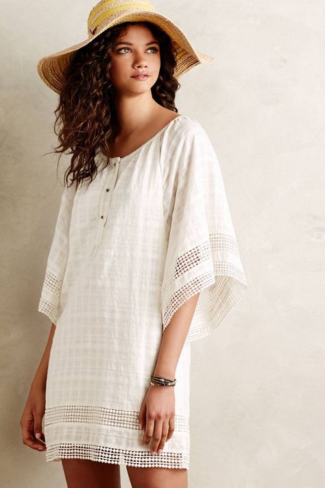 Pin for Later: The 1 Style You Need to Easily Master the Boho Look Vanessa Virginia Shimmered Gauze Tunic ($138) Pay Check, Gauze Tunic, Boho Fashion Bohemian, Boho Beauty, Folk Dresses, Summer Lovin, Indie Fashion, Fun Fashion, Boho Look