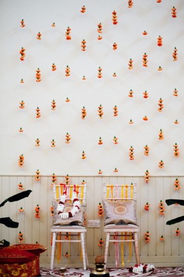 Marigold Wedding Colors, Marigold Garland Decoration, Marigold Backdrop, Roka Decor, Marigold Flower Decoration, Marigold Decoration, Marigold Wedding Decoration, Marigold Decor, Nikkah Decor