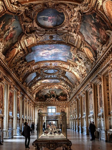 The Louvre Architecture, The Lourve Museum, The Louvre Paris, The Louvre Aesthetic, Louvre Wedding, Louvre Museum Aesthetic, Museums Paris, Europe Museum, Louvre Aesthetic