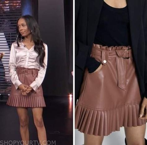 Access Hollywood: December 2022 Zuri Hall's Brown Leather Pleated Mini Skirt Check more at https://www.shopyourtv.com/access-hollywood-december-2022-zuri-halls-brown-leather-pleated-mini-skirt/ Summer Brown Pleated Mini Skirt, Brown Lined Mini Pleated Skirt, Brown Mini Pleated Lined Skirt, Brown Pleated Mini Skirt, Leather Pleated Mini Skirt, Brown High-waist Pleated Mini Skirt, December 2022, Pleated Mini Skirt, Mini Skirt