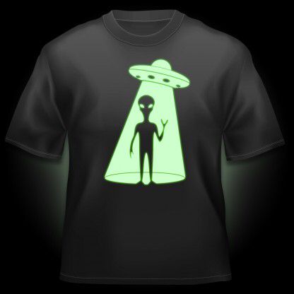 Glow In The Dark Clothes, Alien Tshirt, Ufo Design, Alien Clothes, Alien Halloween, Alien Shirt, Tshirt Printing Design, Disco Lights, Shirt Design Inspiration