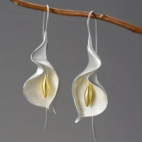 Handmade Hanging, Motifs Perler, Stil Boho, Luxury Earrings, Classic Earrings, Styl Boho, Hanging Earrings, Calla Lily, Stainless Steel Earrings