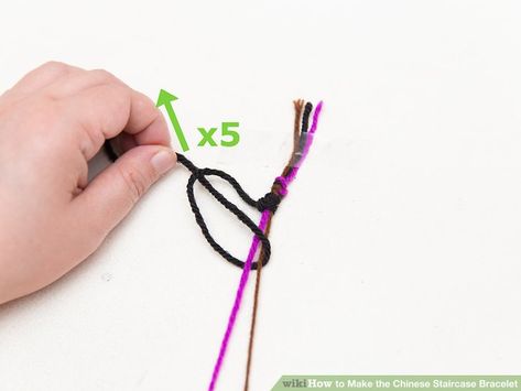 How to Make the Chinese Staircase Bracelet: 11 Steps Friendship Bracelets Chinese Staircase, Staircase Friendship Bracelet, Staircase Bracelet, Chinese Staircase Bracelet, Embroidery Thread Bracelets, Chinese Staircase, Chinese Bracelet, Floss Bracelets, Diy Bracelets With String