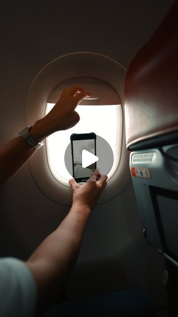 Andy Yong on Instagram: "Try this video idea on your next flight! Use the plane window as a phone holder as you record a timelapse, here’s how the results look from a 1hr flight! ✈️ What do you think?  Share with your friends to try! 📲 . #phototips #photohacks #travel #mobilephotography #creative" Plane Window, Airplane Window, Beautiful Windows, Phone Hacks, Travel Hacks, Window Seat, Mobile Photography, Photo Tips, Phone Holder