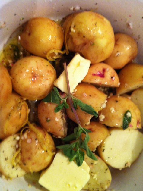 BC Fresh- New Nugget lemon Potatoes | bcfoodieblogger Warba Potatoes Recipe, Bbq Summer, Save On Foods, Lemon Potatoes, Fresh Ingredients, Winter Night, Yummy Sides, Bbq Recipes, Potato Recipes