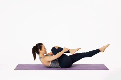 Pilates Mat Exercises, Single Leg Stretch, Classical Pilates, Mat Workout, Pilates Chair, Mat Pilates Workout, Pilates Moves, Pilates Routine, Pilates Mat