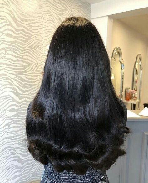 Healthy Black Hair, Shiny Black Hair, Healthy Shiny Hair, Black Wavy Hair, Lustrous Hair, Peinados Fáciles Para Cabello Corto, Hair Images, Long Black Hair, Beautiful Long Hair