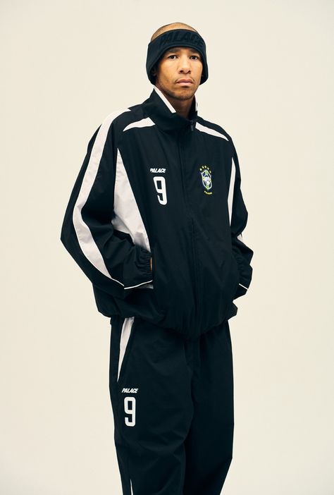 Palace Skateboards Winter 2024 Collection: Bold Streetwear for Cold Days - Page 2 of 4 - addstylers.com R9 Brazil, Ronaldo Ronaldinho, New Palace, George Best, European Men, Palace Skateboards, Adidas Tracksuit, Boys Fits, Training Clothes