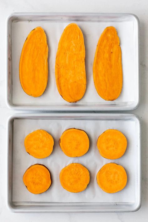 Sweet potato toast is a healthy, gluten-free alternative to bread! Learn how to make delicious sweet and savory sweet potato toast recipes for breakfast, lunch and dinner! Baked Sweet Potato Slices, Raw Sweet Potato, Potato Toast, Healthy Toast, Sweet Potato Slices, Sweet Potato Toast, Bread Alternatives, Whole 30 Breakfast, Toast Toppings