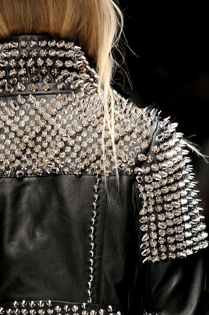 Burberry Prorsum Studded Leather Jacket Studs And Spikes, Ellie Saab, Studded Leather Jacket, Turquoise Hair, Studded Jacket, Burberry Prorsum, Estilo Punk, Studded Leather, Marchesa