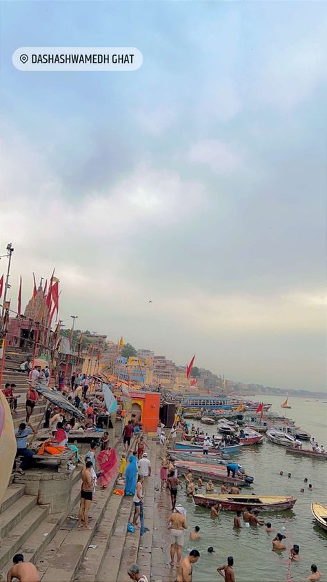 Banaras Ganga Ghat, Varanasi Ghat Photography, Varanasi Aesthetic, Varanasi Photography Beautiful, Varanasi Photography, Ganga Ghat, Birthday Candle Photography, Indian Tourism, Traveling Board