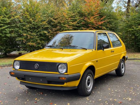 Car Classic, Yellow Cars, 1980s Cars, Rare Cars, Car Reference, 80s Cars, Cars 1980s, Vw Golf Mk2, Gremlin Car