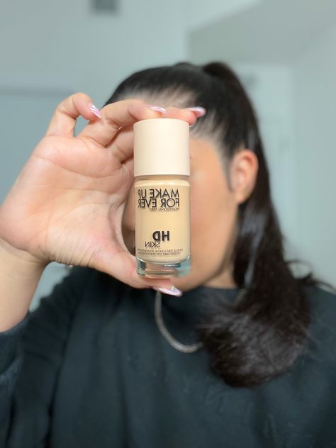 Makeup Forever HD Skin foundation, nude tones, full coverage foundation Makeup Forever Hd Skin Foundation, Makeup Forever Foundation, Makeup Forever Hd Foundation, Miami Makeup, Foundation Tutorials, Full Coverage Makeup, Almond Shaped Eyes, Flawless Makeup Application, Inspired Makeup