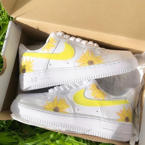 Custom Af1, Air Force 1 Custom, Custom Air Force 1, Air Forces, Cute Nikes, Custom Nikes, Air Force Ones, Custom Sneakers, Custom Shoes