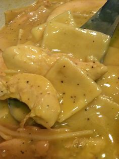 Biscuit Dumplings, Can Chicken Broth, Chicken And Pastry, Chicken N Dumplings, Chicken Dumplings Recipe, Crockpot Chicken And Dumplings, Frozen Dumplings, Can Chicken, Chicken Dumplings