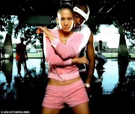 Jlo Costume, Velour Outfits, Ja Rule, Juicy Couture Tracksuit, Velour Tracksuit, Versace Dress, 2000s Fashion, Y2k Fashion, Jennifer Lopez