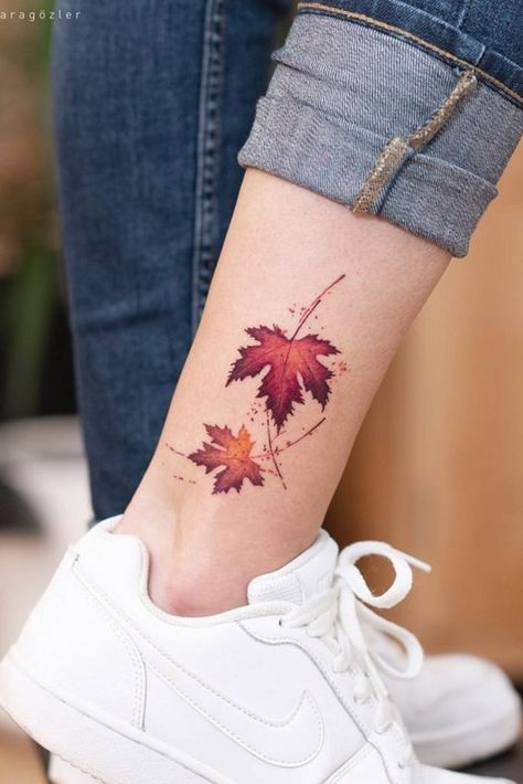 Leg Tattoos For Women, Maple Leaf Tattoos, Fall Leaves Tattoo, Autumn Tattoo, Leaf Tattoo, Tattoo Patterns, Skeleton Hand Tattoo, Tattoos Geometric, Tattoos Women