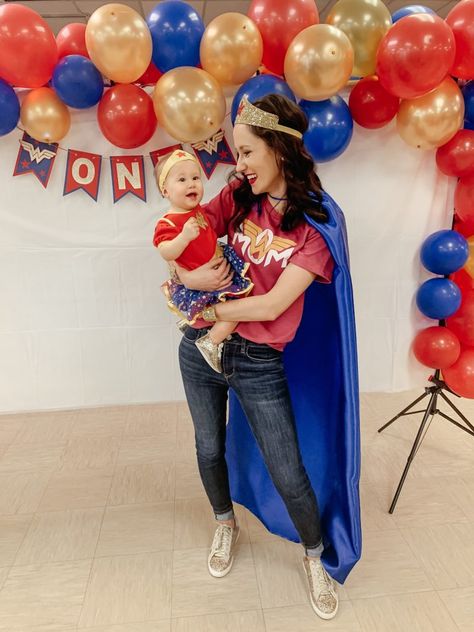 Wonder Women First Birthday Party Ideas, Superwoman Birthday Party, Wonder Woman First Birthday Party, Wonder Woman Birthday Theme, Wonder Women Theme Birthday, Superhero First Birthday Party, Wonder Woman 1st Birthday Party, Wonder Woman Themed Birthday Party, Wonder Woman First Birthday