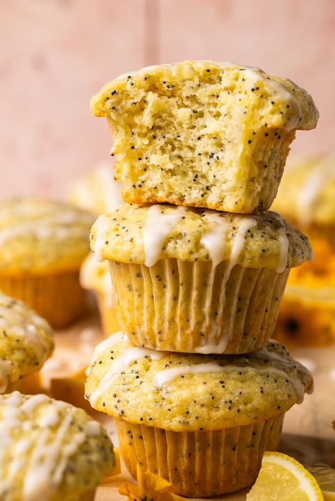 Easy Lemon and Poppyseed Muffins Recipe (Gluten-Free) Lemon Poppyseed Muffins Gluten Free, Gluten Free Lemon Poppyseed Muffins, Poppyseed Muffins, Christmas Breakfast Casserole, Muffins Gluten Free, Sheet Pan Meals Chicken, Clean Meals, Baby Meals, Beautiful Breakfast