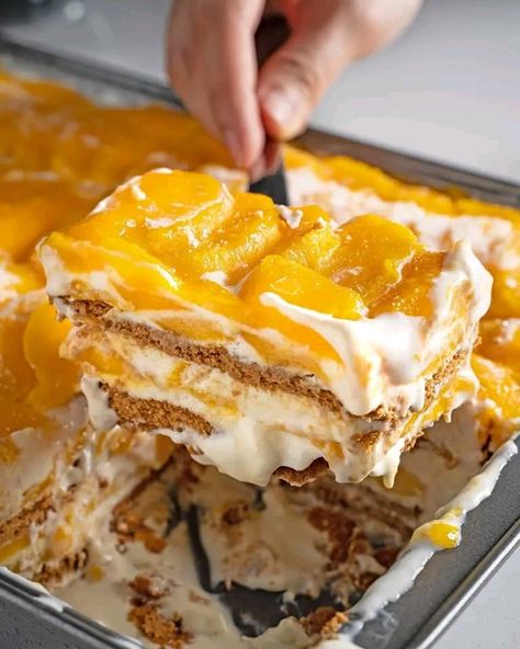 Mango Float Recipe Filipino Desserts, Mango Graham Cake, Graham Cake, Mango Float, Float Recipes, Desserts Summer, Filipino Food Dessert, Mango Dessert Recipes, Mango Dessert