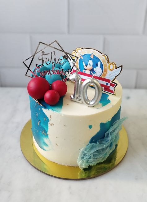 Sonic cake Sonic Cake, Boy Birthday Cake, Blue Watercolor, Sonic, Boy Birthday, Butter Cream, Birthday Cake, Cake, Birthday