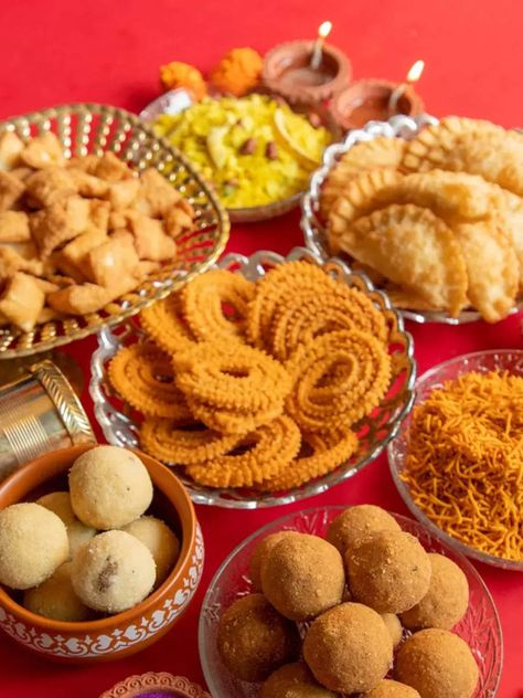 Diwali 2024: 10 healthy snacks to prepare for hosting a Diwali party Diwali 2024, Healthy Snack Ideas, Healthy Indian Recipes, Diwali Food, Diwali Party, Traditional Recipes, Indian Recipes, Krishna Art, Snack Ideas