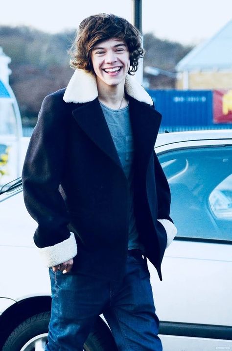 Harry Styles 2008, Harry Styles 2010, Harry Styles 2011, Harry Styles Haircut, Harry Styles Looks, Harry Style, Harry 1d, English Men, Pretty Star