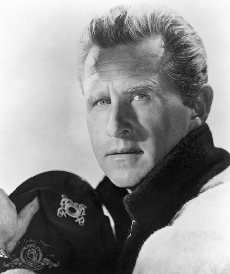 Lloyd Bridges Lloyd Bridges, Vintage Television, Lights Camera Action, Actors Male, Character Actor, Hollywood Legends, Actrices Hollywood, Old Tv Shows, Hollywood Actor