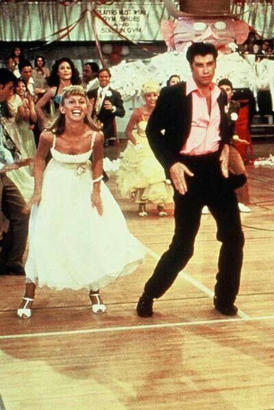 John Travolta and Olivia Newton John in grease Grease Dance, Grease John Travolta, Olivia Newton John Grease, Grease Live, Grease Movie, Grease Is The Word, Dance Songs, Shall We Dance, First Dance Songs