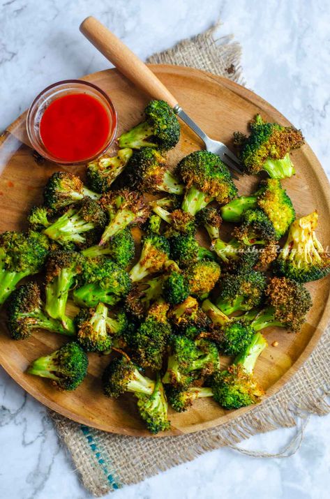 Crispy Chilli Beef, Air Fryer Broccoli, Spicy Broccoli, Ribeye Steak Recipes, Chili Crisp, Fried Broccoli, Veggie Fries, Meatless Monday Recipes, Air Fried Food