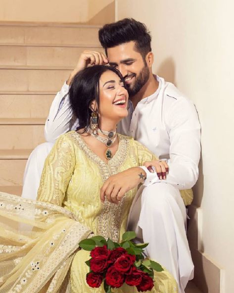 Falak Shabir, Kanwal Malik, Eid Photoshoot Ideas, Sarah Khan, Bridal Photography Poses, Pani Puri, Bride Photography Poses, Wedding Photoshoot Poses, Romantic Couples Photography