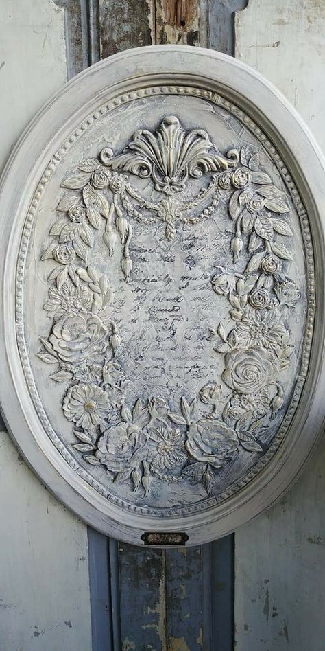 Plaque with PRIMA moulds and stamps by Gea Veldhuis Art Modeling, Furniture Appliques, Plaster Crafts, Floral Ornaments, Decoupage Diy, Air Dry Clay Projects, Decoupage Box, Iron Orchid Designs, Plaster Art