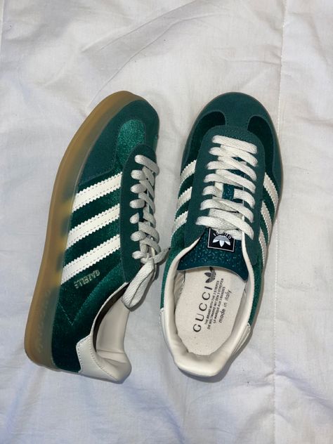 AdidasxGucci gazelle in green🤍 Adidas Gazelle Blue, Sneaker Rotation, Rome Outfits, Hippie Nails, Shoe Wishlist, Swag Shoes, Green Outfit, Jeffrey Campbell Shoes, Sneakers Men Fashion