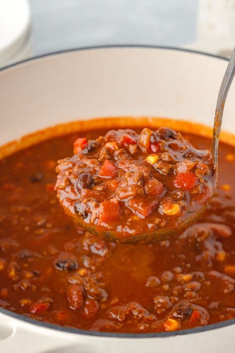 This hearty chili soup is the perfect blend of comfort and flavor! Loaded with ground beef, beans, and a rich broth, it��’s an easy, one-pot meal that’s great for weeknight dinners. Cozy, filling, and full of bold chili flavors! Chili Made With Beef Broth, Chili Soup Recipe Homemade, Chilli Bean Soup Recipe, Five Alarm Chili, All Day Chili Recipe, Chili Soup Recipe Beef, Best Chilli Recipes Award Winning, Chili Soup Recipe Easy, Beanless Chilli