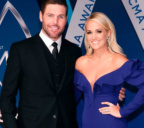 Carrie Underwood Wedding, Carrie Underwood Husband, Wedding Gel Nails, Carrie Underwood Mike Fisher, Carrie Underwood Family, Mike Fisher, Carrie Underwood Style, Wedding People, Hockey Player