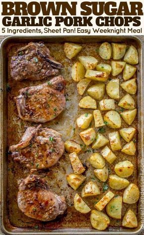 Brown Sugar Garlic Pork Chops, Garlic Oven, Oven Baked Pork Chops, Oven Pork Chops, Garlic Pork Chops, Brown Sugar Pork Chops, Easy Baked Pork Chops, Pork Chop Recipes Crockpot, Baked Pork Chops Oven