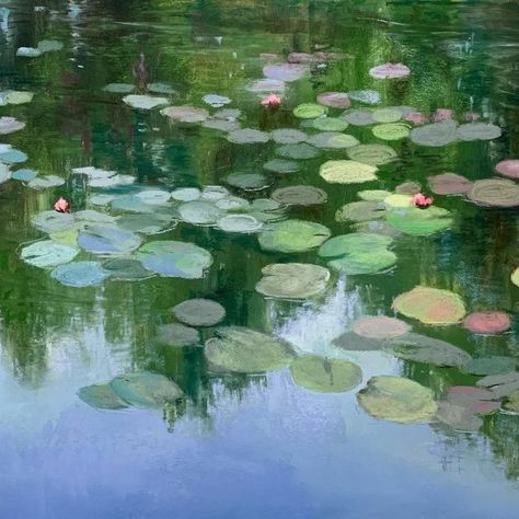 Illustration Now on Instagram: "Artist @jeannerosiersmith Follow for more art inspiration! ••• #IllustrationNow if you would like to join our community Interested in being featured? Email illustrationow@gmail.com Follow us also on @tempuradesign, @whitegalleryandco and @blackworknow ••• #waterlilies #lilypond #lilypads #monet #pastelpainting #painting #botanicalpainting #botanicalillustration #botanicalart #pond #art #natureart" Monet Lily Pads, Pond Art, Pond Painting, Water Lily Pond, Water Lilly, Lily Pond, Botanical Painting, Traditional Paintings, Sunset Pictures